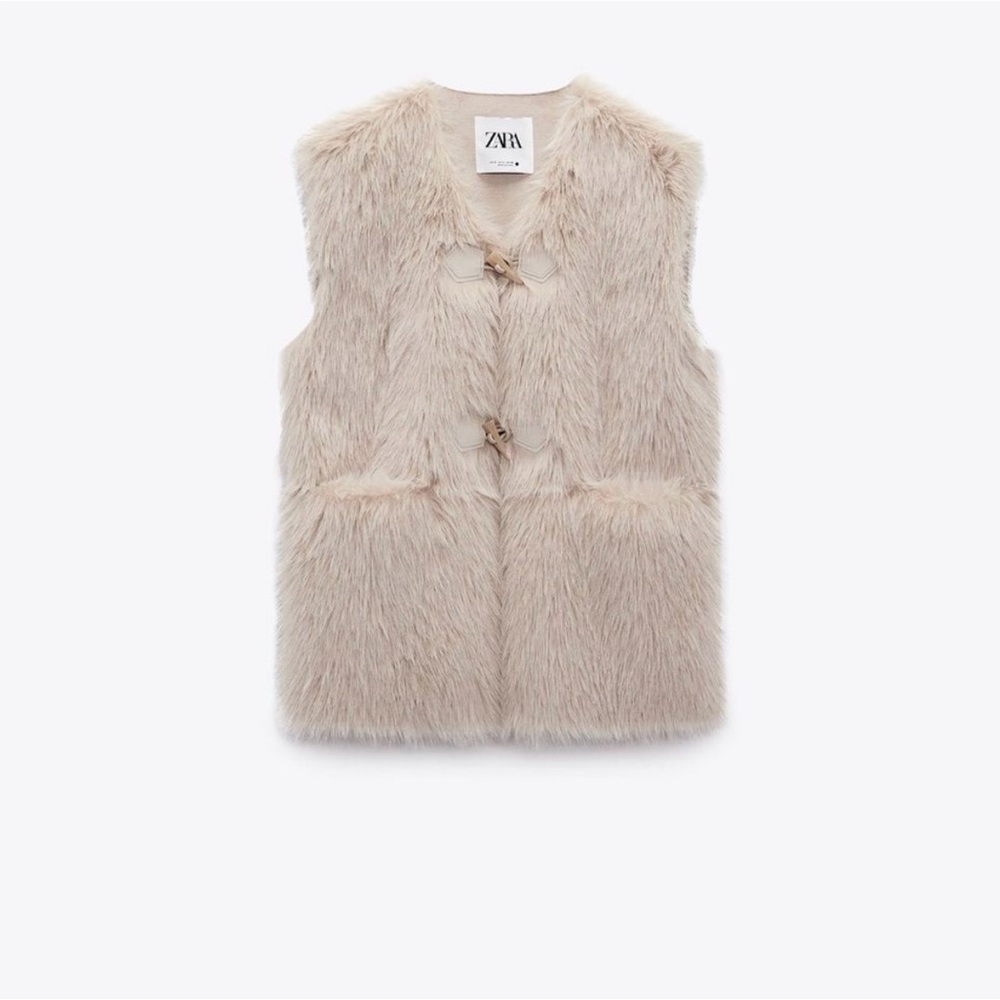 Zara fur vest